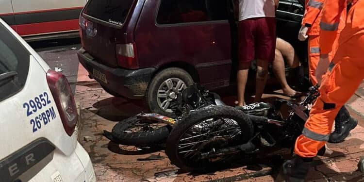 acidente com motociclista em itabira envolvendo carro e atendimento do samu