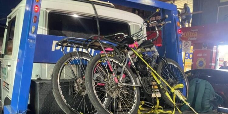 Bicicletas motorizadas apreendidas pela Polícia Militar durante operação em João Monlevade
