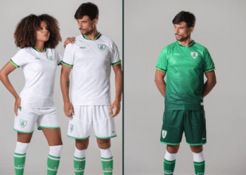 Nova camisa 2 do América-MG 2026 em modelo branco e uniforme verde completo apresentados por atletas