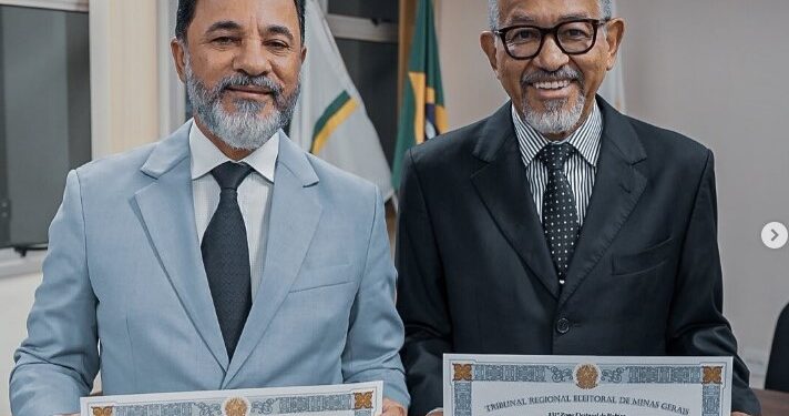 Prefeito Marco Antônio Lage e vice Marco Antônio Gomes juntos em Itabira