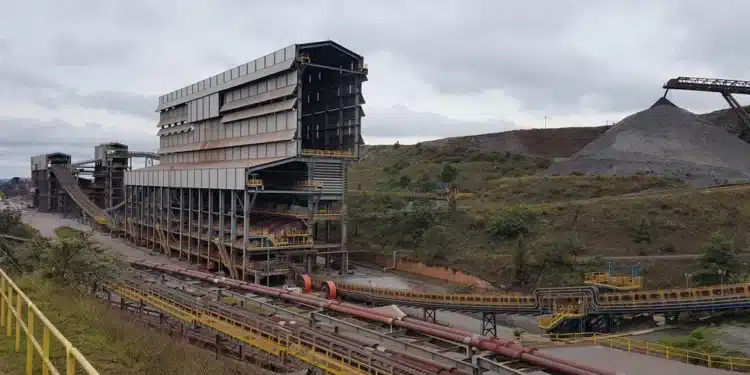 mina da conceicao em itabira operacao da vale com estrutura industrial