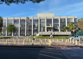 Sede da Prefeitura de Itabira localizada na região central da cidade