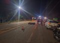 Acidente na AMG-1210 em Itabira após motorista entrar na contramão e atingir motocicleta e carro no bairro Conceição